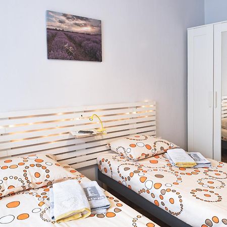 Photo Art Apartment Burgas Bagian luar foto