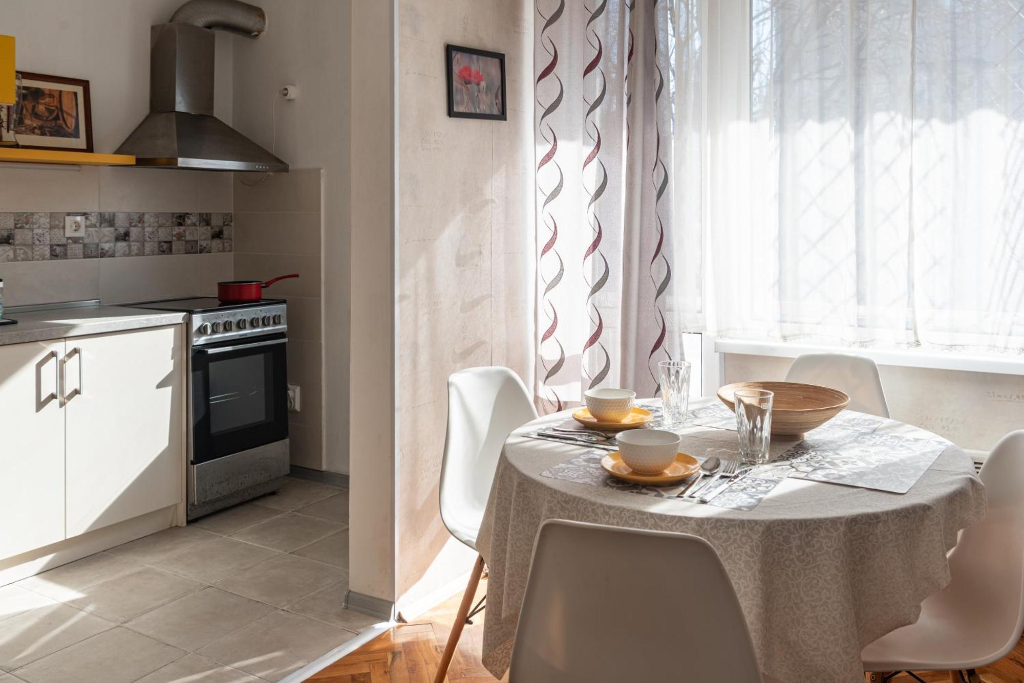 Photo Art Apartment Burgas Bagian luar foto