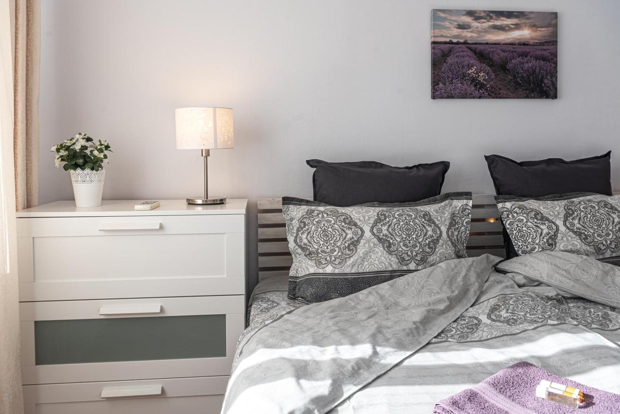 Photo Art Apartment Burgas Bagian luar foto